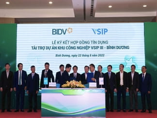 BIDV và VSIP ký Hợp đồng tín dụng tài trợ xây dựng VSIP III – Bình Dương